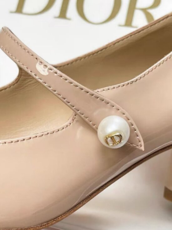 Dior Heeled Slides - Picture 6 of 8